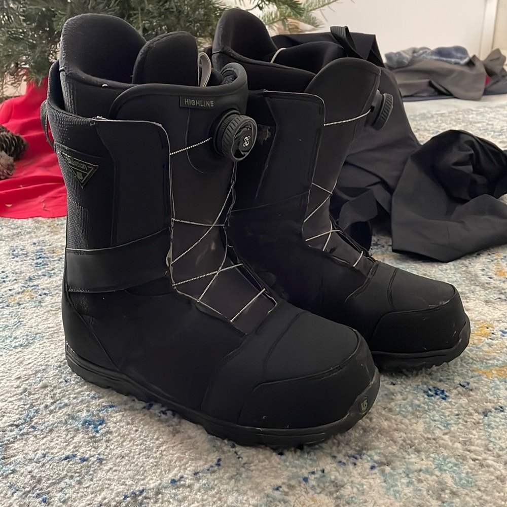 Burton highline BOA men snowboard boots size 11.5